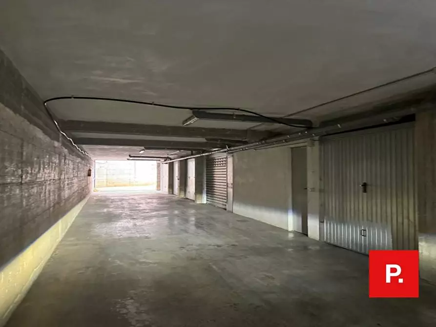 Immagine 29 di Appartamento in vendita  in via onofrio teti a Caserta