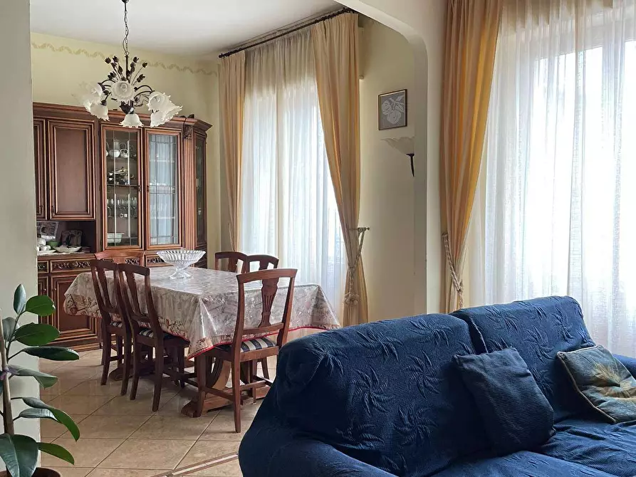 Immagine 5 di Appartamento in vendita  a Ascoli Piceno