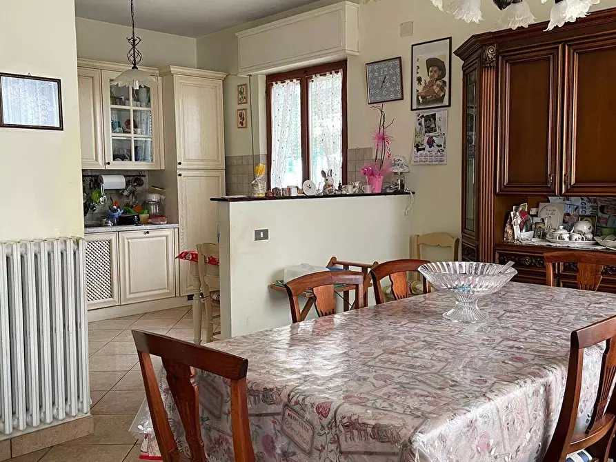 Immagine 10 di Appartamento in vendita  a Ascoli Piceno