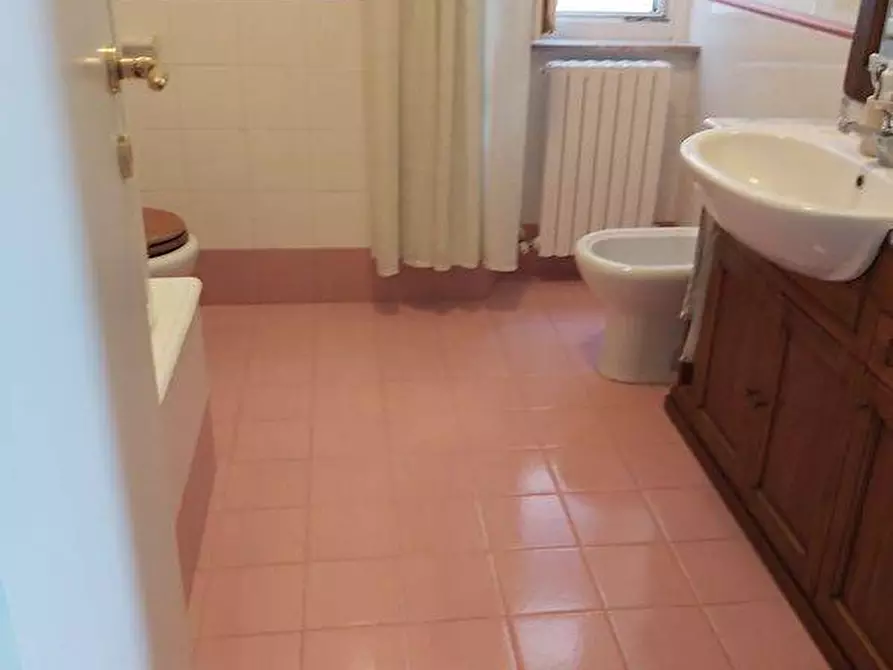 Immagine 7 di Appartamento in vendita  a Ascoli Piceno