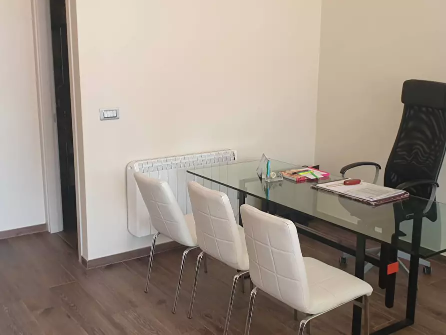 Immagine 4 di Agriturismo in vendita  a Ascoli Piceno