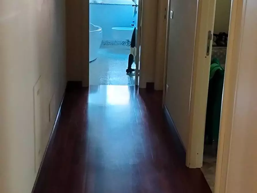 Immagine 11 di Appartamento in vendita  a Ascoli Piceno