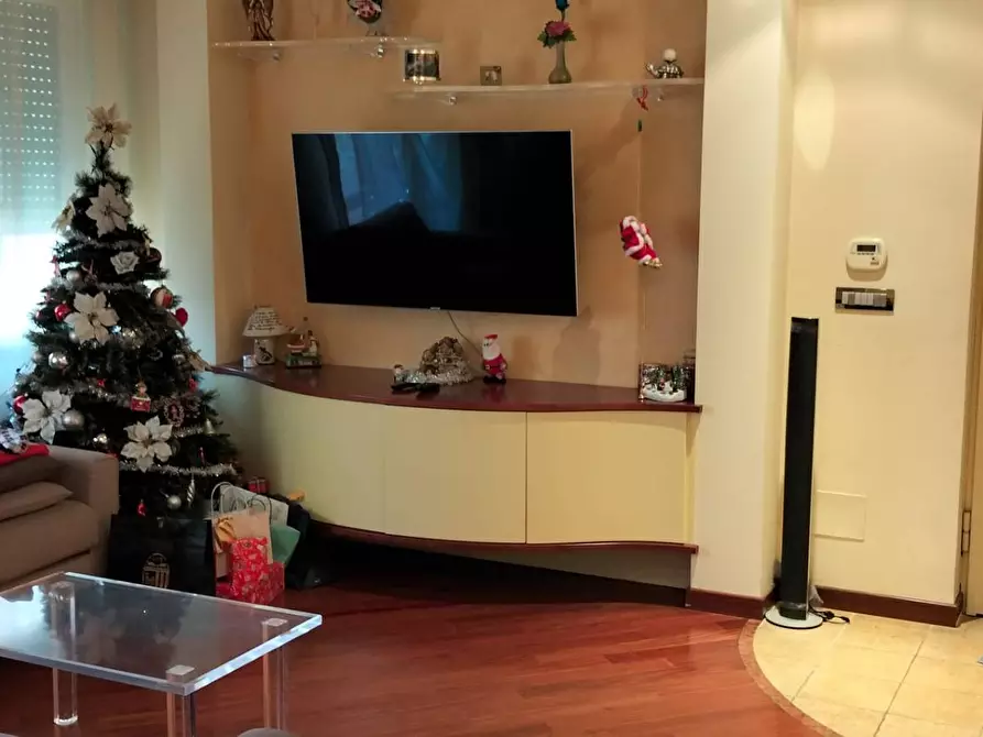 Immagine 4 di Appartamento in vendita  a Ascoli Piceno