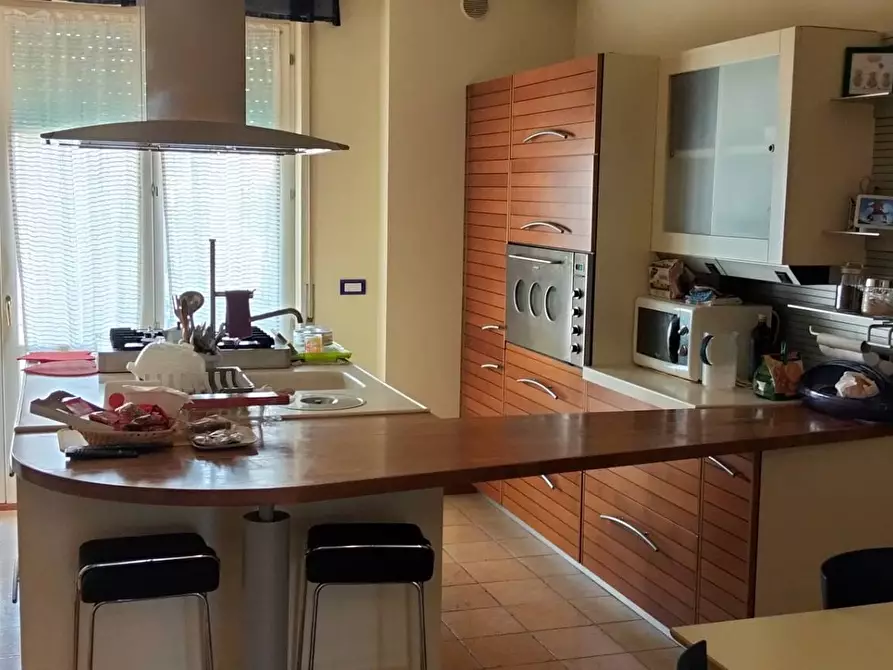 Immagine 10 di Appartamento in vendita  a Ascoli Piceno