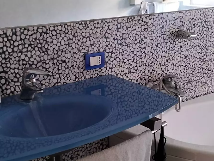 Immagine 22 di Appartamento in vendita  a Ascoli Piceno