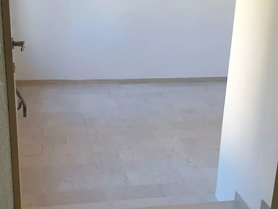 Immagine 3 di Appartamento in vendita  a Ascoli Piceno