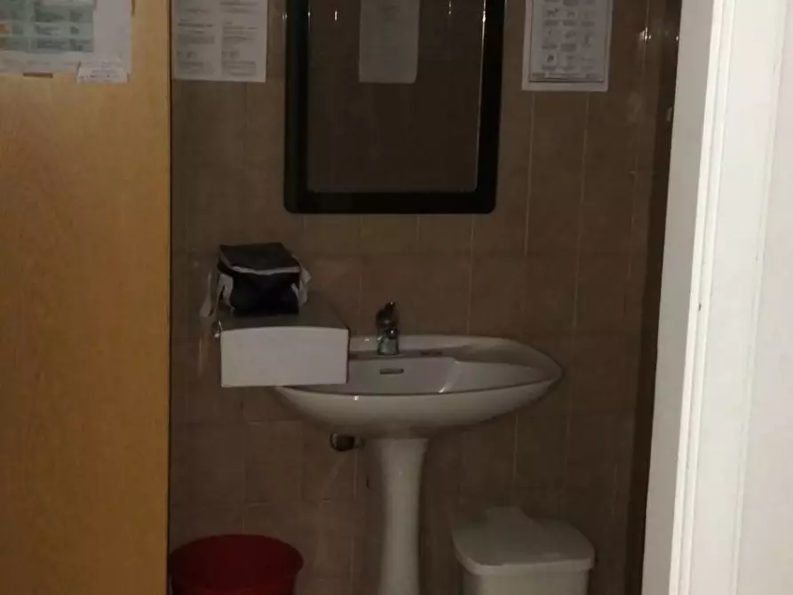 Immagine 7 di Appartamento in vendita  a Ascoli Piceno