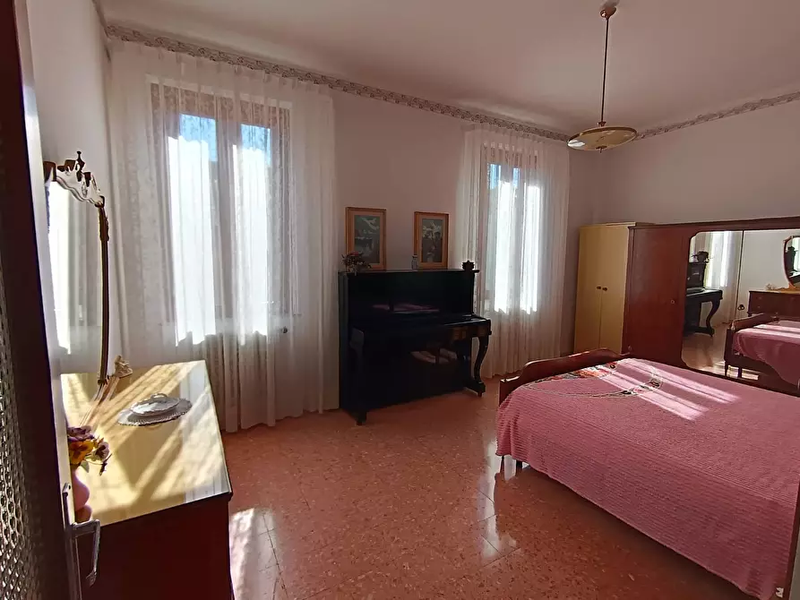 Immagine 9 di Appartamento in vendita  a Ascoli Piceno