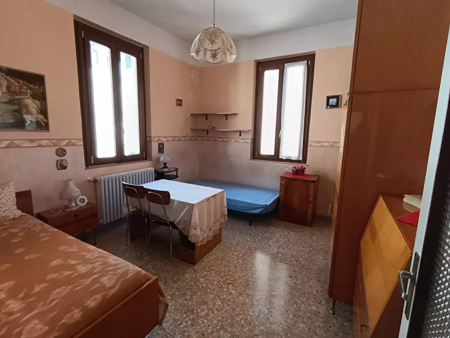 Immagine 10 di Appartamento in vendita  a Ascoli Piceno