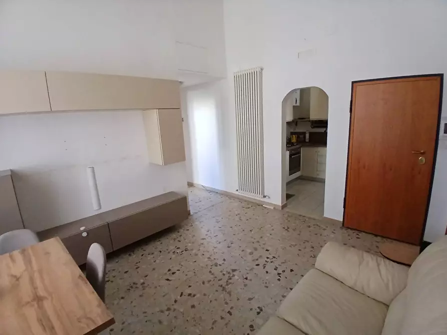 Immagine 2 di Appartamento in vendita  a Ascoli Piceno