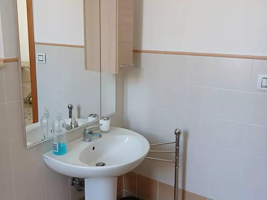 Immagine 10 di Appartamento in vendita  a Ascoli Piceno