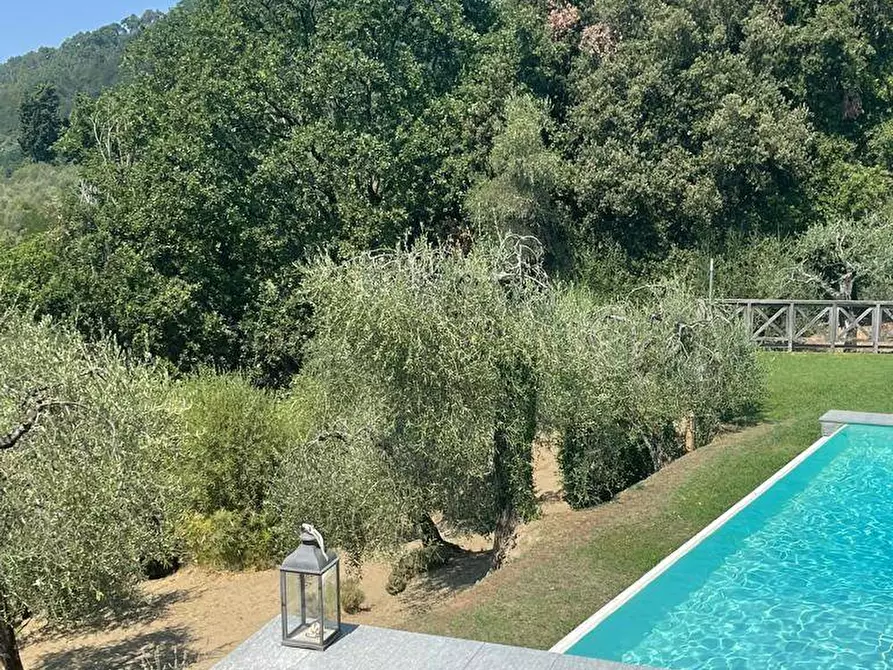 Immagine 9 di Rustico / casale in vendita  a Massarosa