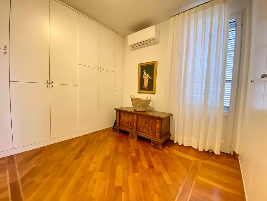 Immagine 28 di Villa in vendita  in Gallino a Camaiore