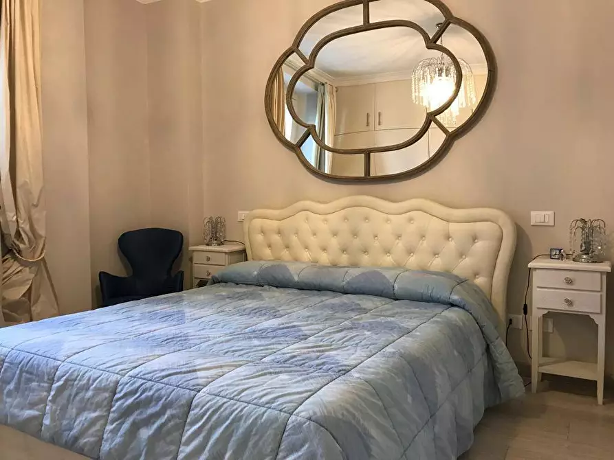 Immagine 9 di Villa in vendita  a Forte Dei Marmi