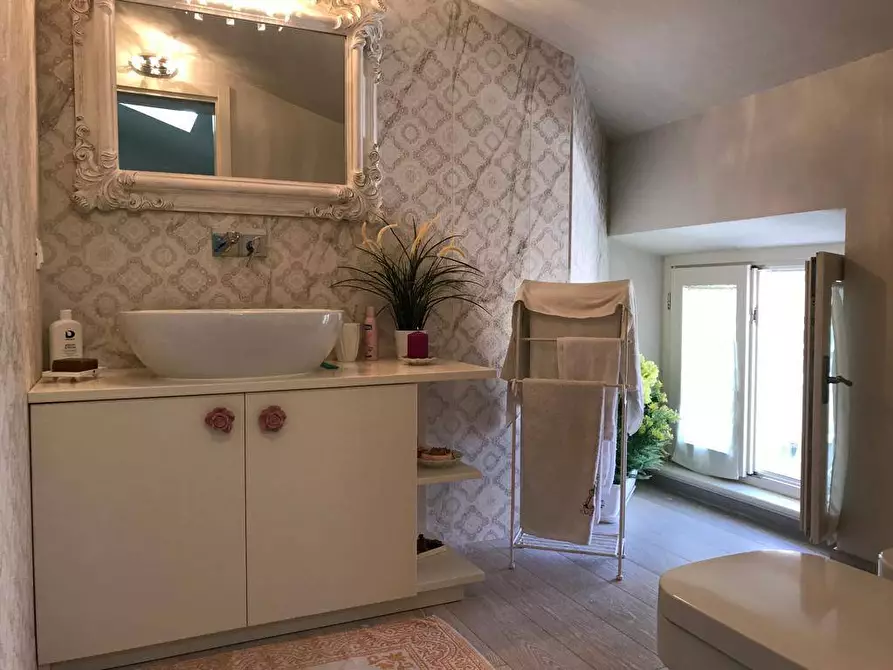 Immagine 17 di Villa in vendita  a Forte Dei Marmi