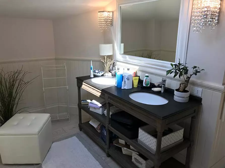 Immagine 20 di Villa in vendita  a Forte Dei Marmi