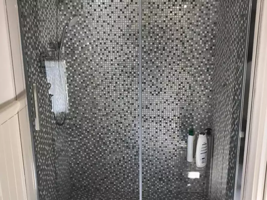 Immagine 21 di Villa in vendita  a Forte Dei Marmi