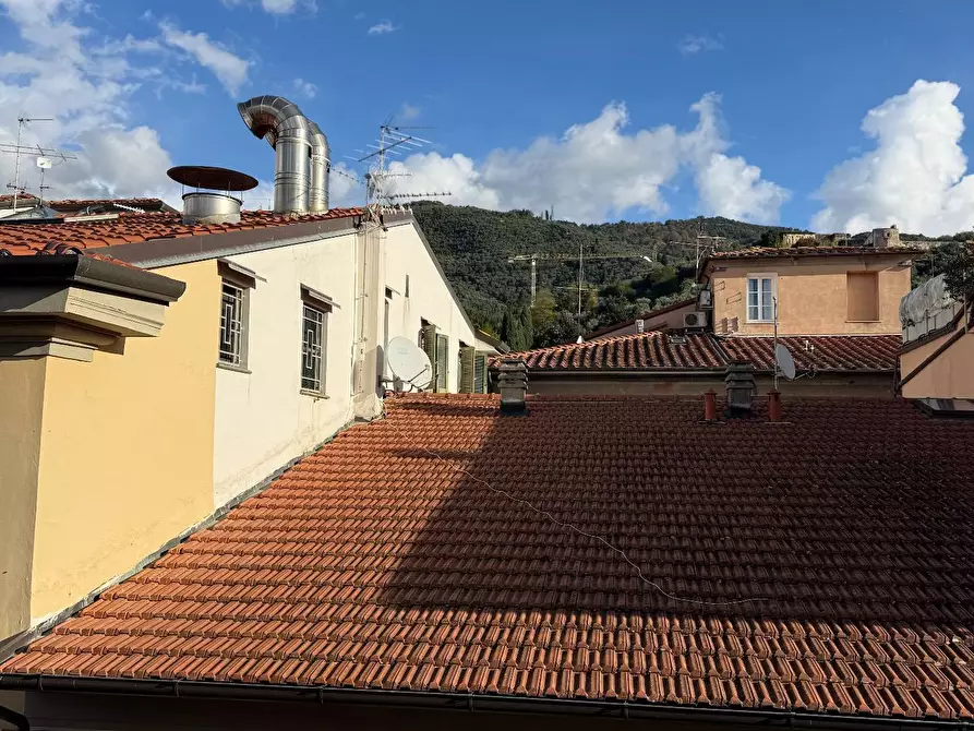 Immagine 12 di Appartamento in vendita  a Pietrasanta