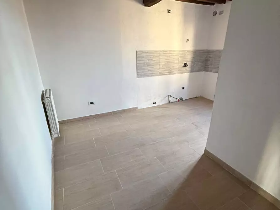 Immagine 14 di Appartamento in vendita  a Pietrasanta