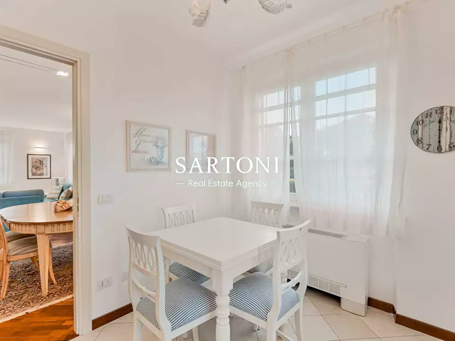 Immagine 6 di Appartamento in affitto  in Viale Ammiraglio  Morin a Forte Dei Marmi