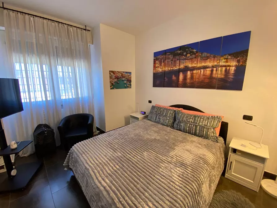 Immagine 22 di Villetta a schiera in vendita  in 1 maggio a Montignoso