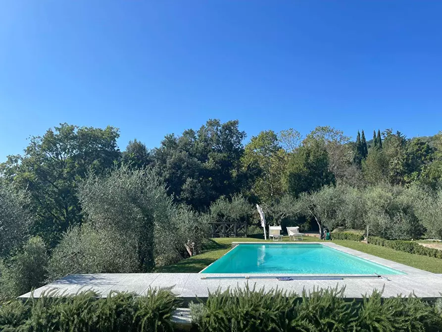 Immagine 26 di Rustico / casale in vendita  a Massarosa