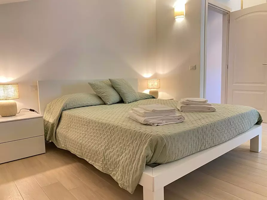 Immagine 19 di Casa semindipendente in affitto  in Forte dei Marmi Via Duca D'Aosta a Forte Dei Marmi