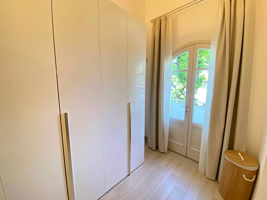 Immagine 22 di Casa semindipendente in affitto  in Forte dei Marmi Via Duca D'Aosta a Forte Dei Marmi