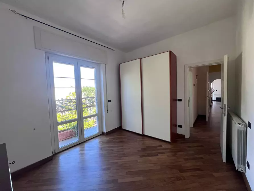 Immagine 9 di Appartamento in vendita  in Marco Polo a Viareggio