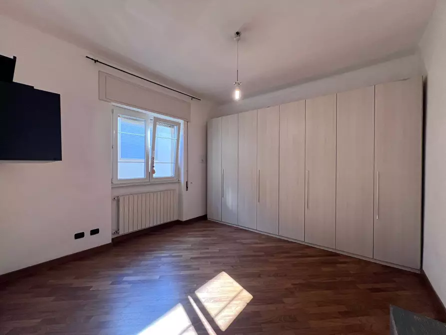 Immagine 17 di Appartamento in vendita  in Marco Polo a Viareggio