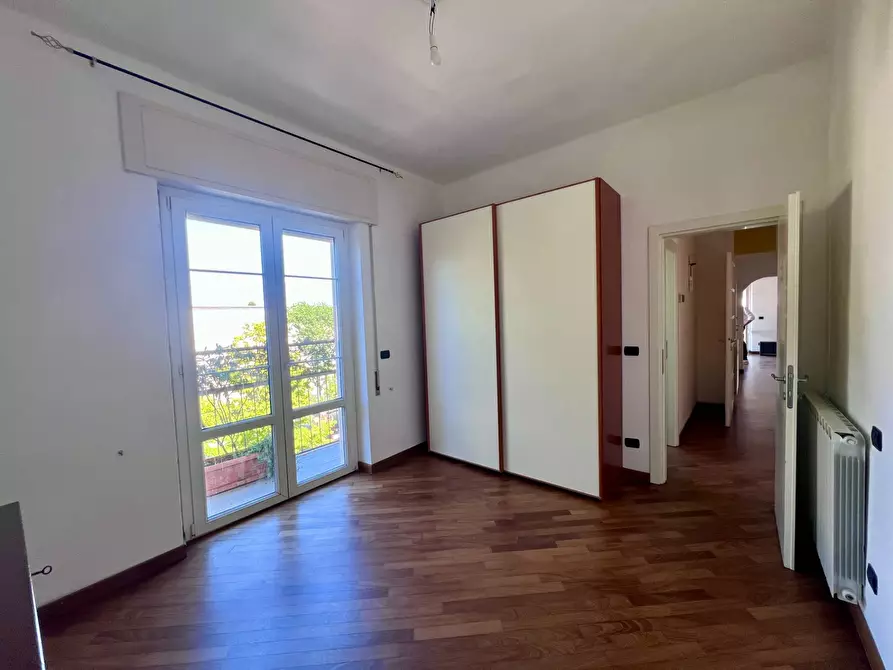 Immagine 19 di Appartamento in vendita  in Marco Polo a Viareggio