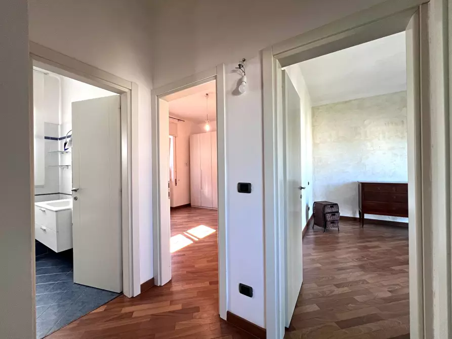 Immagine 14 di Appartamento in vendita  in Marco Polo a Viareggio