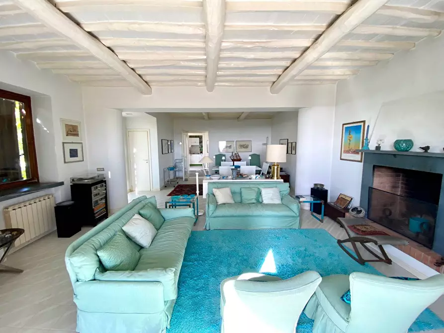 Immagine 8 di Rustico / casale in vendita  a Massarosa