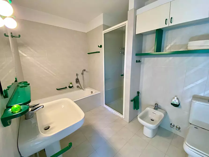 Immagine 30 di Rustico / casale in vendita  a Massarosa