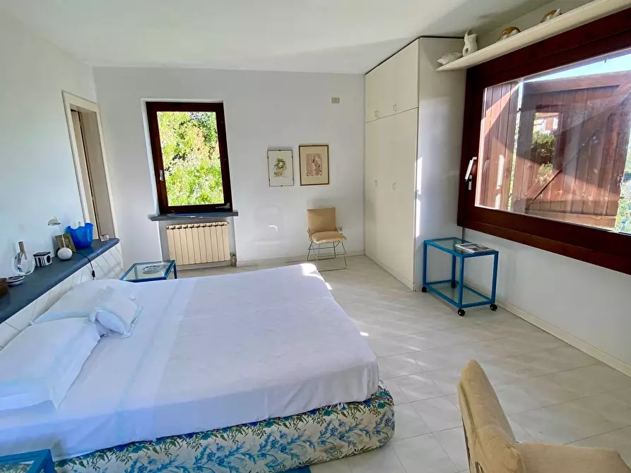 Immagine 33 di Rustico / casale in vendita  a Massarosa