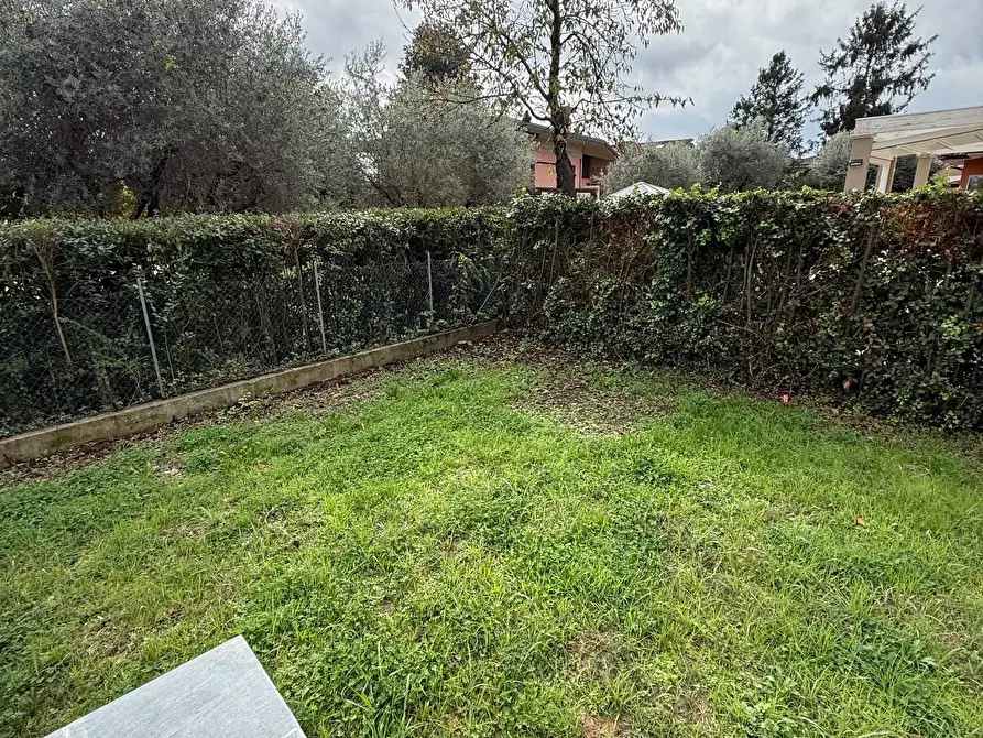 Immagine 8 di Casa semindipendente in vendita  in Pietrasanta a Pietrasanta