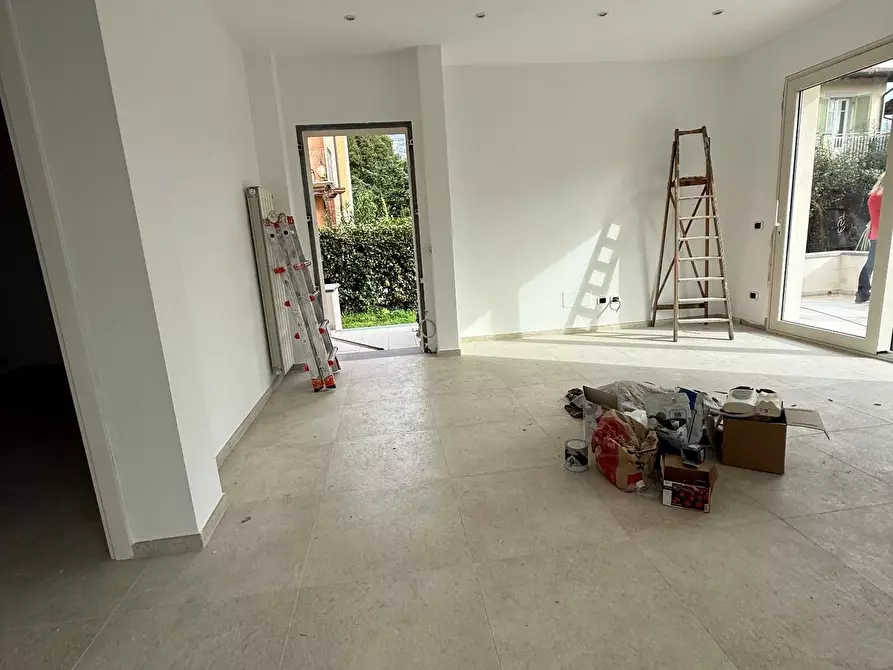 Immagine 19 di Casa semindipendente in vendita  in Pietrasanta a Pietrasanta