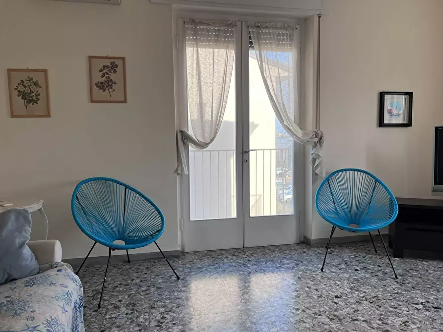 Immagine 3 di Appartamento in vendita  a Viareggio