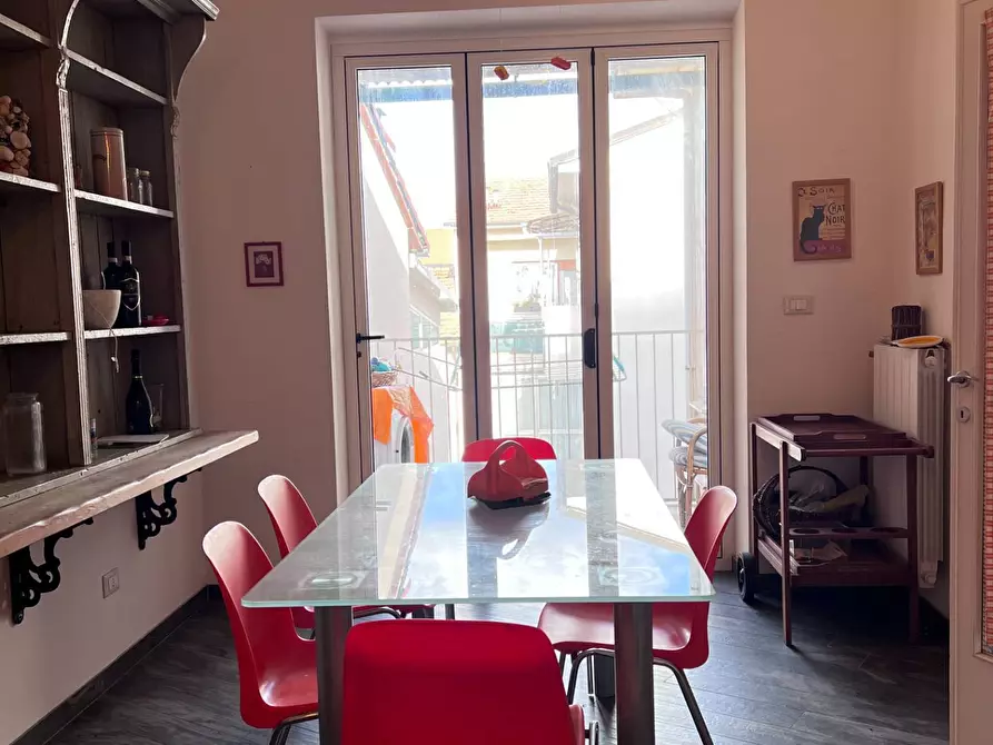 Immagine 12 di Appartamento in vendita  a Viareggio