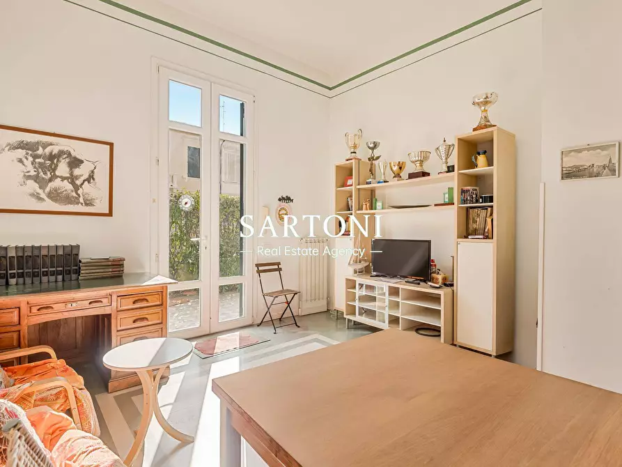 Immagine 44 di Casa indipendente in vendita  in Via Virgilio a Viareggio