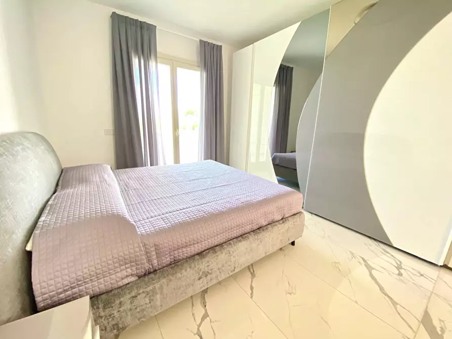 Immagine 23 di Villa in vendita  a Pietrasanta