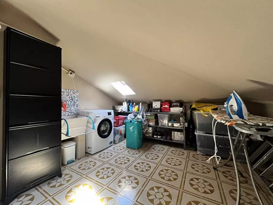 Immagine 17 di Appartamento in vendita  in Via Carlo Pisacane a Viareggio