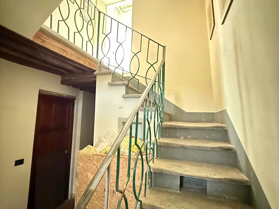 Immagine 5 di Appartamento in vendita  in Pietrasanta a Pietrasanta