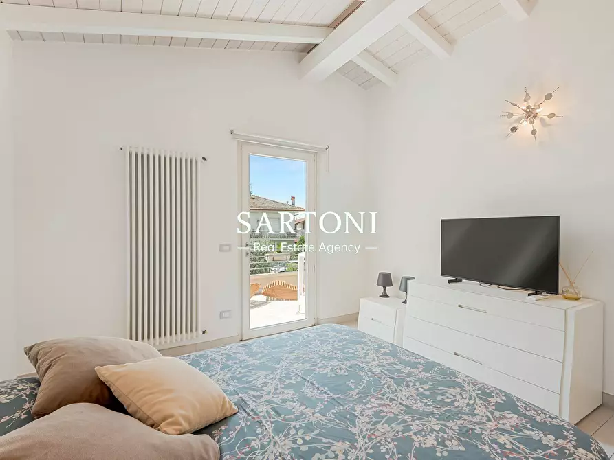 Immagine 19 di Villa in vendita  in Via del Paduletto a Camaiore