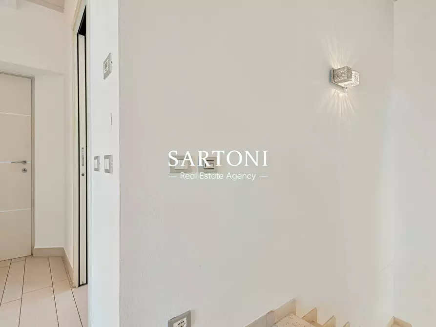 Immagine 21 di Villa in vendita  in Via del Paduletto a Camaiore