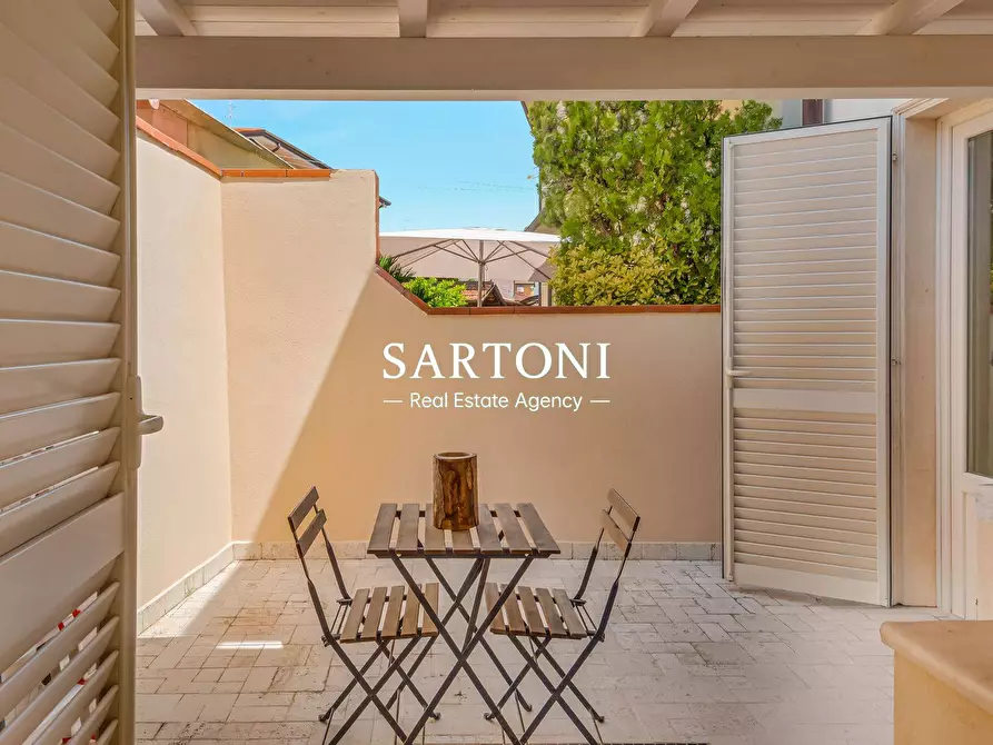 Immagine 31 di Villa in vendita  in Via del Paduletto a Camaiore