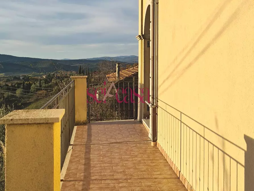 Immagine 15 di Appartamento in vendita  a Campagnatico