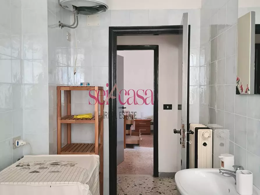 Immagine 10 di Appartamento in vendita  a Sorano