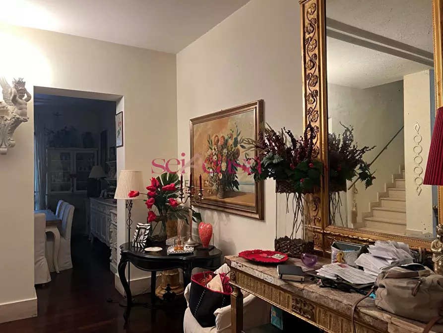 Immagine 7 di Villa in vendita  a Grosseto