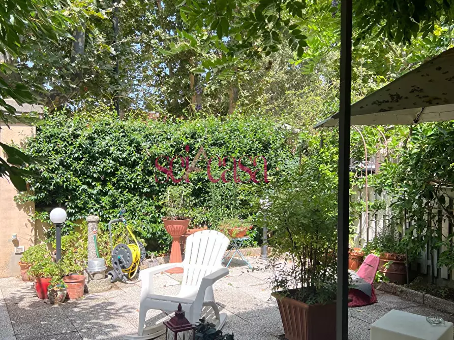 Immagine 48 di Villa in vendita  a Grosseto